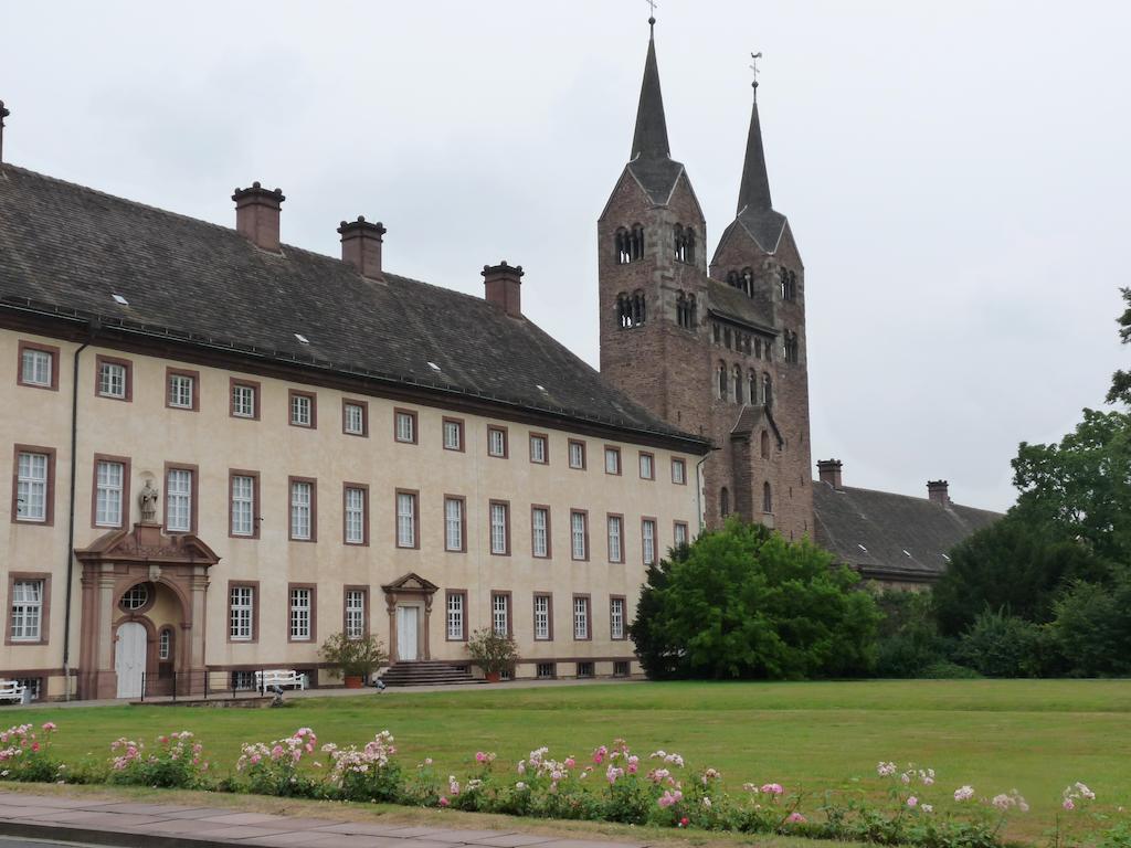 Gaestehaus Am Raeuschenberg Höxter Kültér fotó